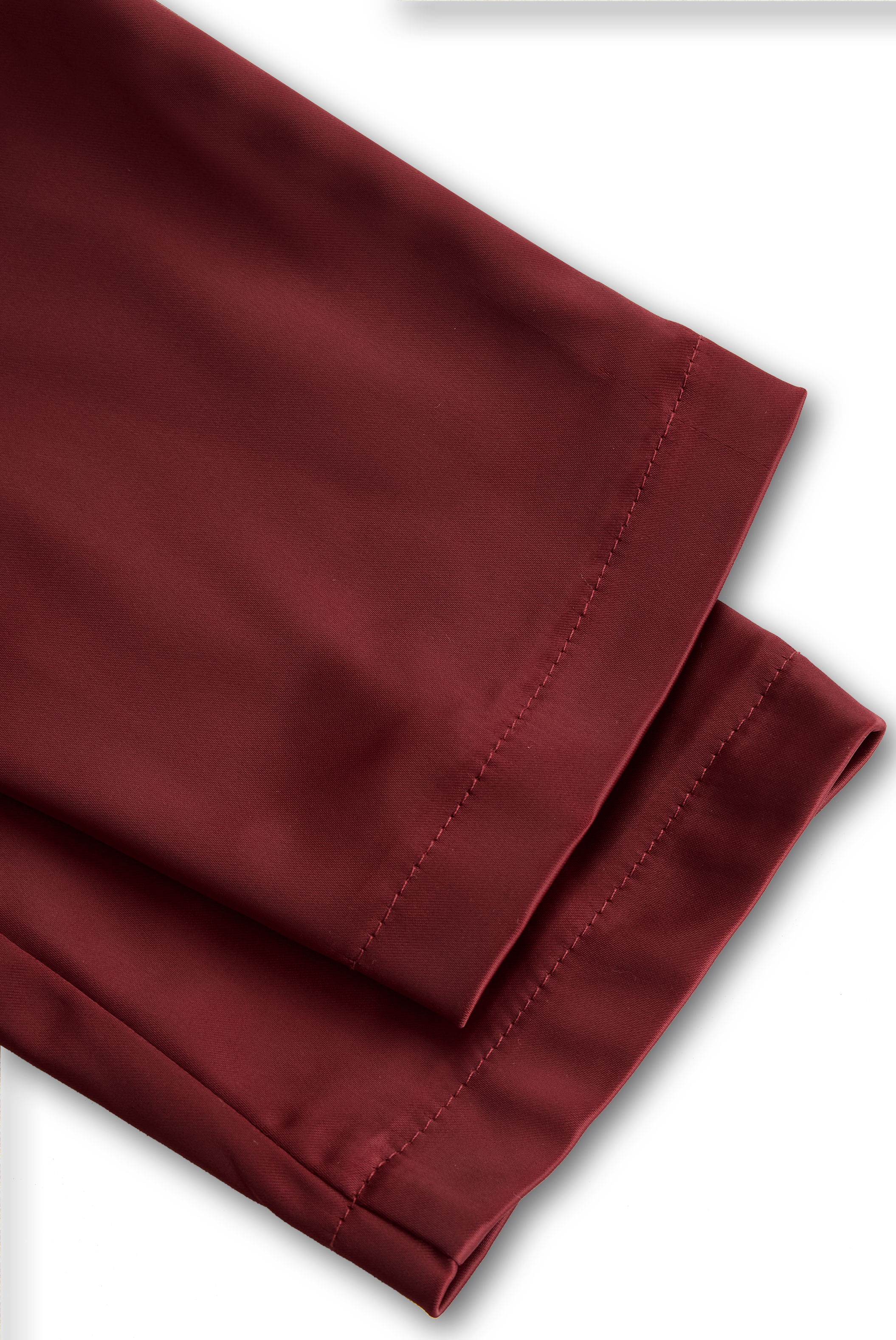 Robe midi en satin d’inspiration vintage avec col drapé