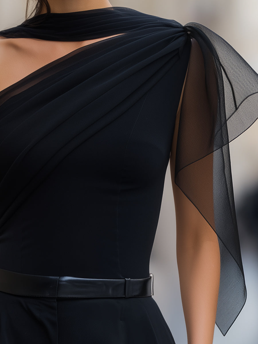 Blouse drapée à une épaule avec empiècement en chiffon