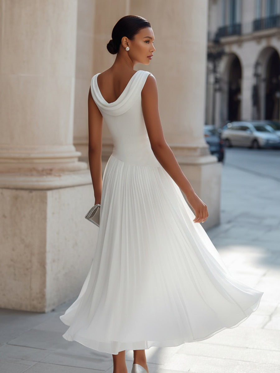 Robe midi plissée sans manches à encolure drapée