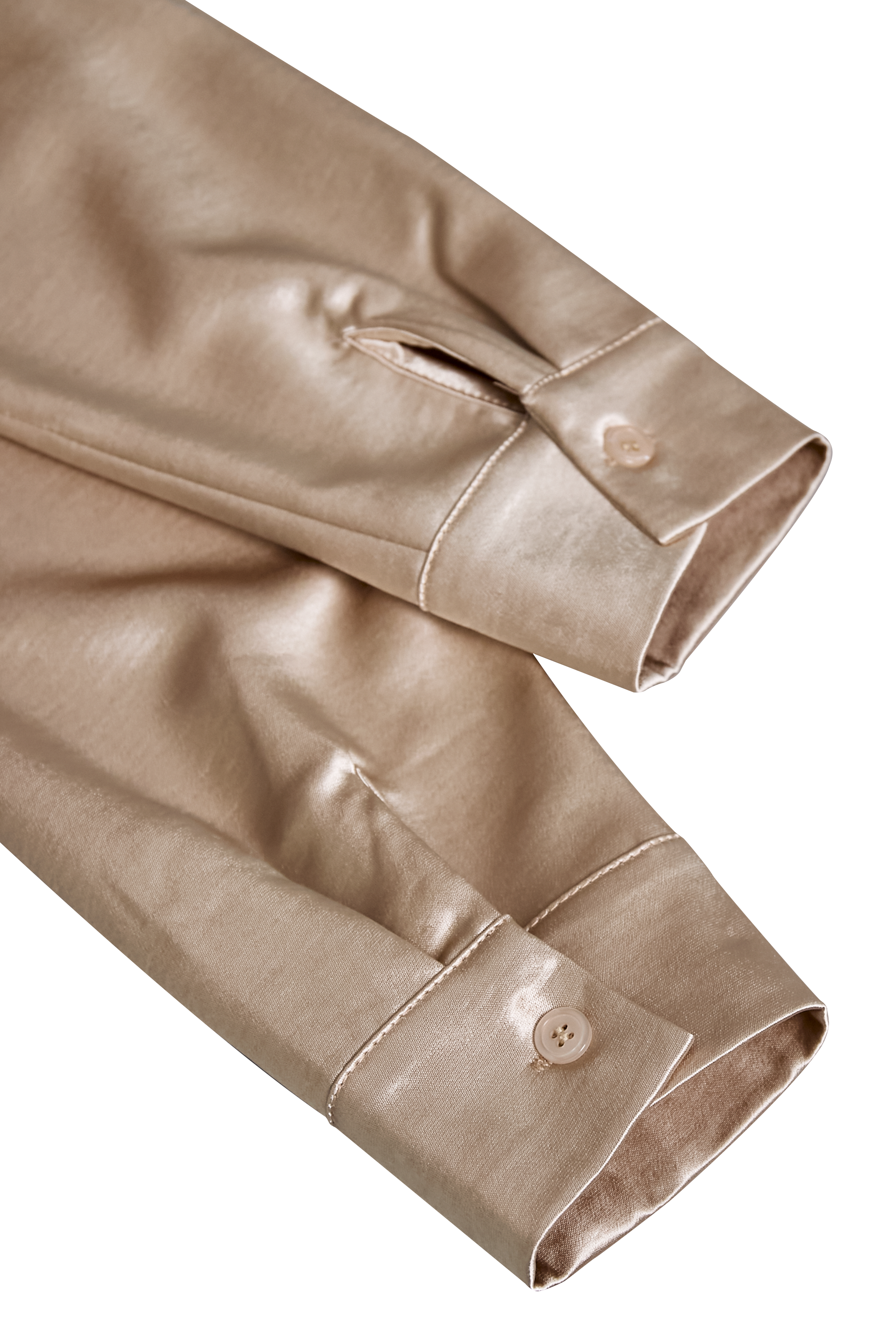 Blouse élégante en satin blanc avec encolure drapée